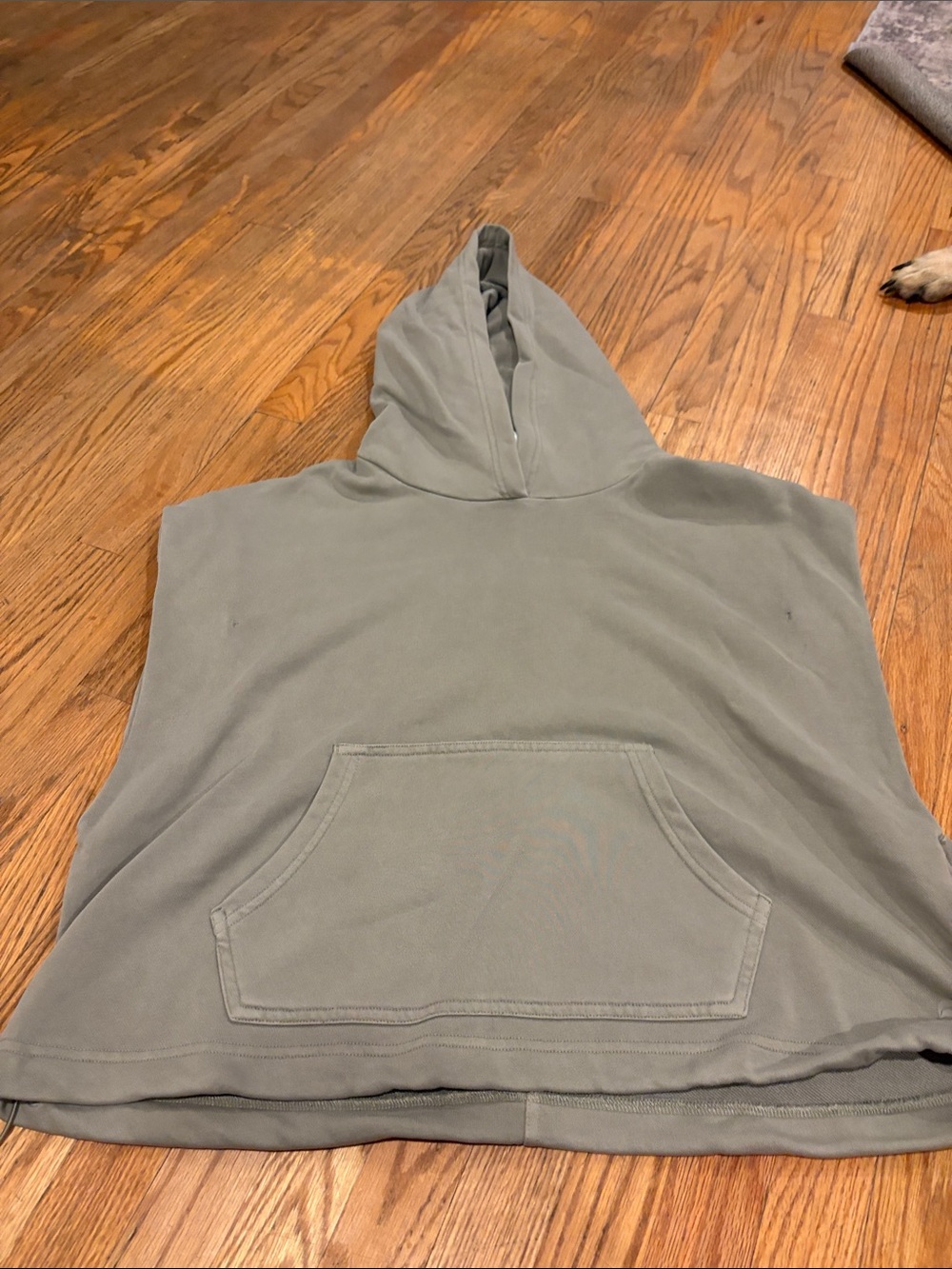 Fabletics Sleeveless Hoodie Womens Large Sage Green Excellent French Terry